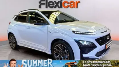 Usado Hyundai Kona N Line 120 CV (88 kW) 2023 Blanco SUV