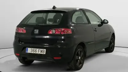Käytetty Seat Ibiza Sport 106 HP (77 kW) 2007 Musta Viistoperä