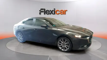 Usado Mazda 3 122 CV (89 kW) 2022 Negro Berlina