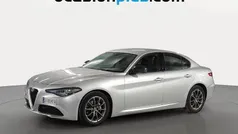 Gris Usado 2017 Alfa Romeo Giulia Berlina | 18.450 € (Buen precio)