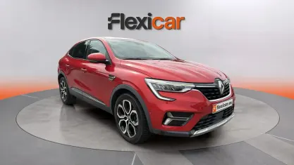 Usado Renault Arkana Zen 145 CV (106 kW) 2021 Rojo SUV