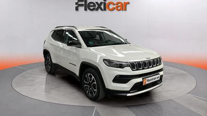 Usado Jeep Compass Longitude 150 CV (110 kW) 2022 Blanco SUV
