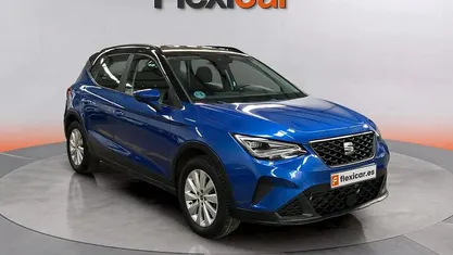 Usado Seat Arona Style 110 CV (80 kW) 2023 SUV