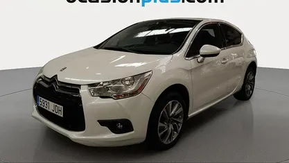 Usado DS Automobiles DS4 Style 114 CV (83 kW) 2015 Blanco Utilitario
