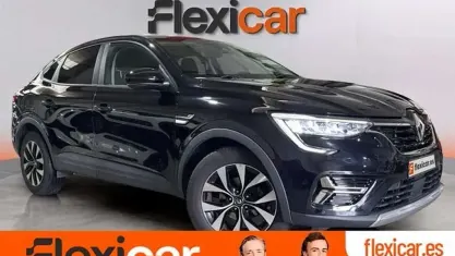 Begagnad Renault Arkana Equilibre 140 HK (102 kW) 2022 Svart SUV