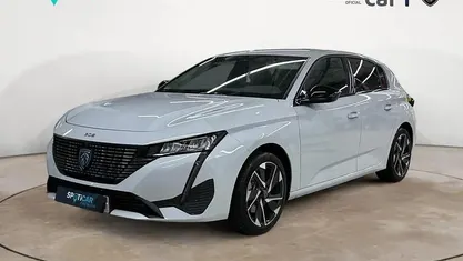 Begagnad Peugeot 308 Allure 130 HK (95 kW) 2023 Vit Sedan