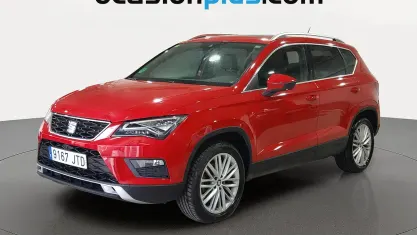 Usado Seat Ateca 4Drive 190 CV (139 kW) 2016 Rojo SUV
