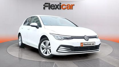 Używany VW Golf VIII Life 110 KM (80 kW) 2024 Biały Kombi