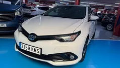 Blanco Usado 2018 Toyota Auris Hybrid Active Utilitario | 13.990 € (Precio justo)