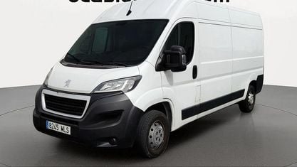 Używany Peugeot Boxer S 140 KM (102 kW) 2023 Biały Van