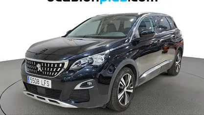 Usado Peugeot 5008 Allure 130 CV (95 kW) 2020 Negro SUV