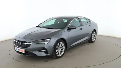 Usado Opel Insignia Business Elegance 170 CV (125 kW) 2022 Gris Berlina