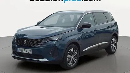 Usado Peugeot 5008 Allure 131 CV (96 kW) 2023 Azul SUV