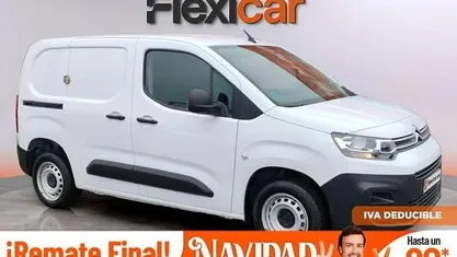 Usado Citroën Berlingo Feel 102 CV (75 kW) 2021 Blanco Monovolumen