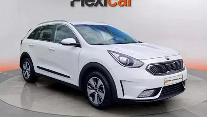 Usado Kia Niro 141 CV (103 kW) 2019 Blanco SUV