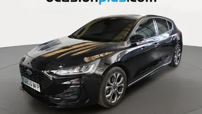 Usado Ford Focus ST-Line 125 CV (91 kW) 2023 Negro Utilitario