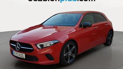 Usado Mercedes A180 116 CV (85 kW) 2019 Rojo Utilitario