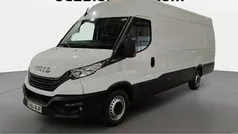 Blanco Usado 2023 Iveco Daily Familiar | 25.810 € (Super precio)