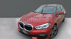 Rojo Usado 2023 BMW 118 Utilitario | 25.900 € (Precio justo)