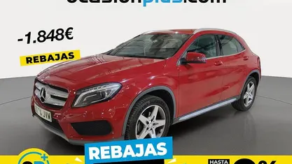 Rojo Usado 2016 Mercedes GLA200 AMG line SUV | 16.852 € (Buen precio)
