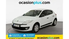 Blanco Usado 2013 Renault Mégane III Authentique Berlina | 10.200 € (Precio justo)