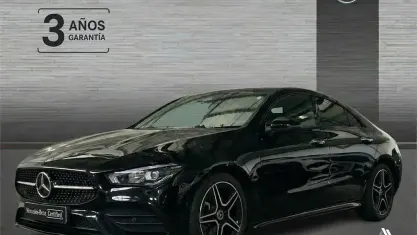 Usado Mercedes CLA200 163 CV (119 kW) 2025 Negro Berlina