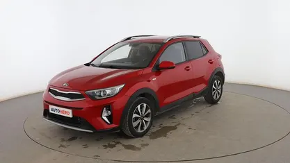 Rojo Usado 2020 Kia Stonic SUV | 15.799 € (Precio justo)