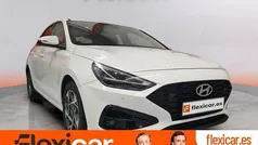 Blanco Usado 2024 Hyundai i30 Berlina | 20.490 € (Precio justo)