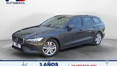 Gris Usado 2021 Volvo V60 Momentum Familiar | 21.750 € (Buen precio)