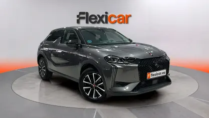 Usado DS Automobiles DS3 Crossback Performance 131 CV (96 kW) 2023 Gris SUV