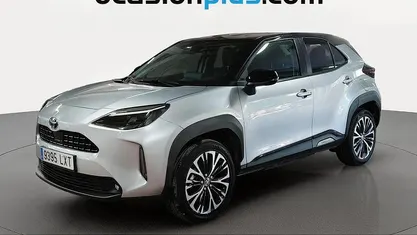Używany Toyota Yaris Cross Style 116 KM (85 kW) 2022 Szary SUV