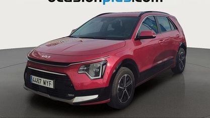 Usado Kia Niro 129 HP (94 kW) 2025 Branco SUV