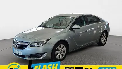 Usado Opel Insignia Selective 160 CV (117 kW) 2015 Berlina