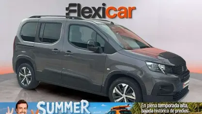 Usado Peugeot Rifter GT 131 CV (96 kW) 2023 Gris Monovolumen