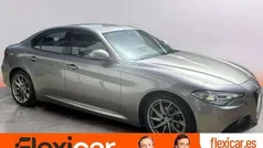 Gris Usado 2017 Alfa Romeo Giulia Super Berlina | 16.990 € (Precio justo)
