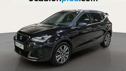 Usado Seat Arona FR 116 CV (85 kW) 2024 Negro SUV