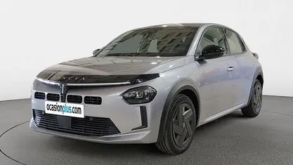 Nuevo Lancia Ypsilon 100 CV (73 kW) 2025 Gris Utilitario