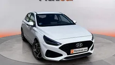 Blanco Usado 2024 Hyundai i30 Berlina | 18.190 € (Precio justo)