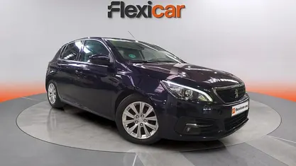 Usado Peugeot 308 Style 110 CV (80 kW) 2020 Berlina