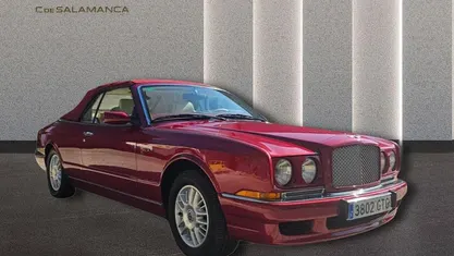 Usado Bentley Azure Mulliner 420 CV (308 kW) 1999 Rojo metalizado Descapotable