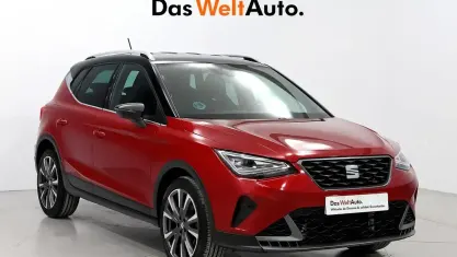 Usado Seat Arona FR 115 CV (84 kW) 2025 Negro SUV