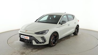 Usado Cupra Leon 204 CV (150 kW) 2025 Verde Berlina
