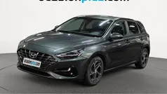 Gris Usado 2022 Hyundai i30 Utilitario | 16.355 € (Precio justo)