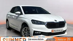 Usado 2023 Skoda Fabia Selection Berlina | 13.990 € (Precio justo)