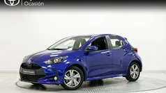 Azul Usado 2024 Toyota Yaris Hybrid Active | 23.450 € (Precio justo)
