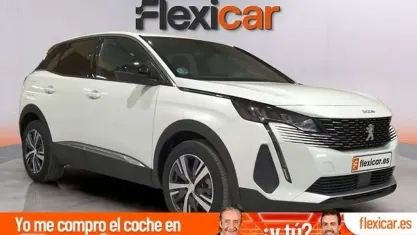 Usado Peugeot 3008 Allure 136 CV (100 kW) 2024 Blanco SUV
