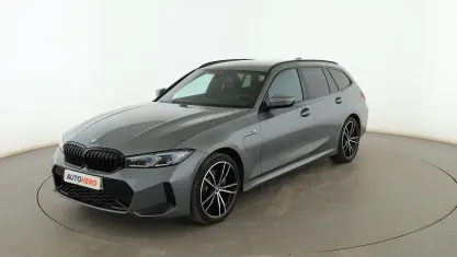 Usado BMW 330e Sport Line 292 CV (214 kW) 2024 Gris Familiar