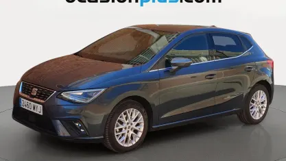 Usado Seat Ibiza XCELLENCE 116 CV (85 kW) 2025 Gris Utilitario