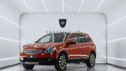 Usado Nissan Qashqai +2 Premium Edition 141 CV (103 kW) 2009 Rojo SUV