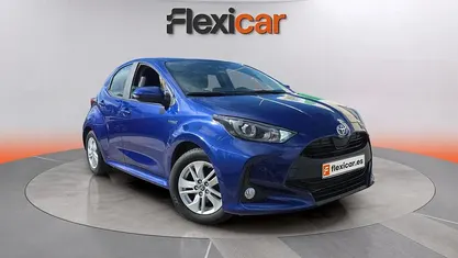 Usado Toyota Yaris Hybrid Active 116 CV (85 kW) 2021 Utilitario